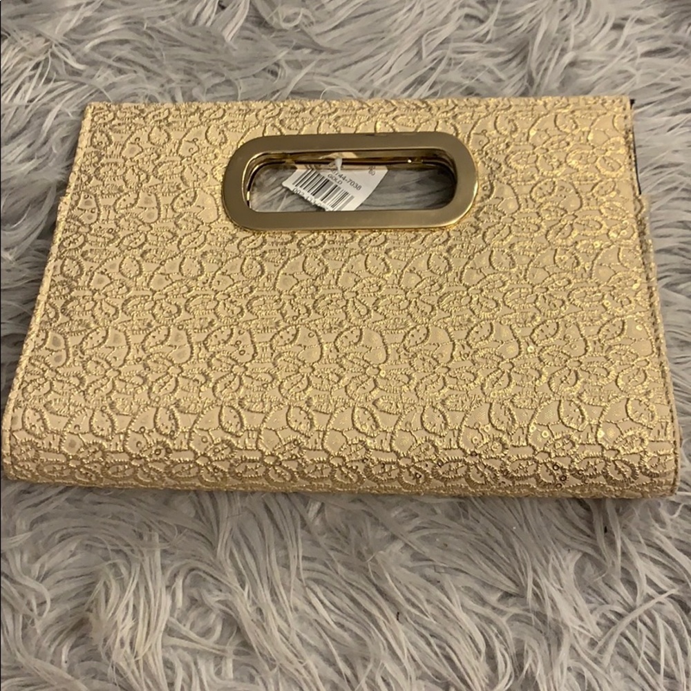 Small Glam Handbag in gold! - Picture 2 of 2